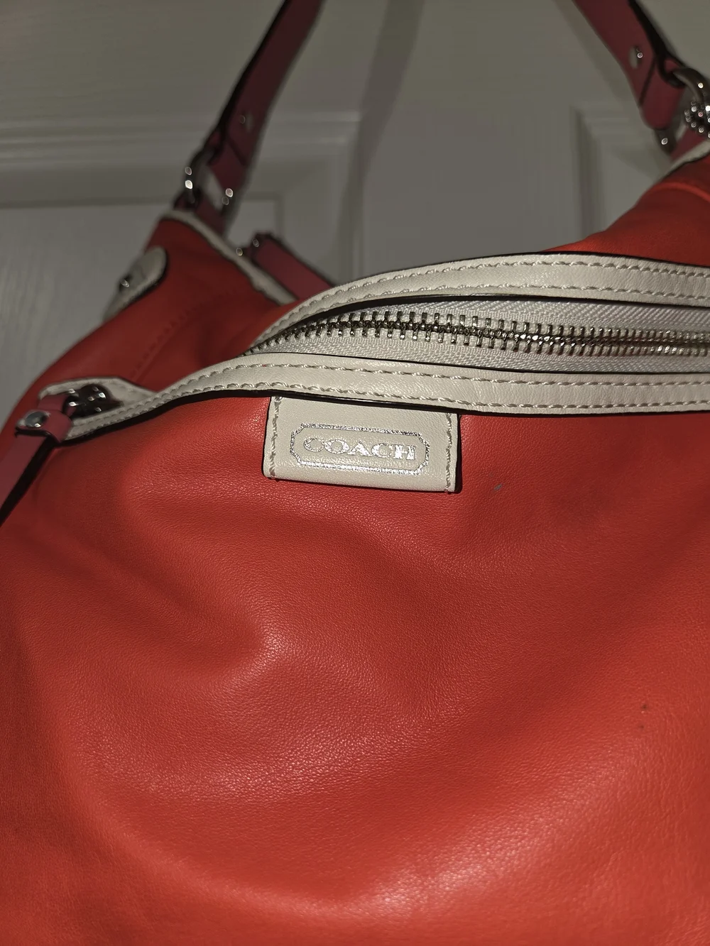 Coach Coral Leather Shoulder Hobo with Cream Accent - Picture 4 of 12